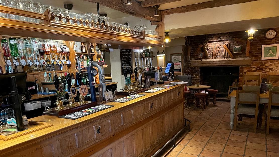 Secretive pub listed for sale as longtime owners set for Devon move